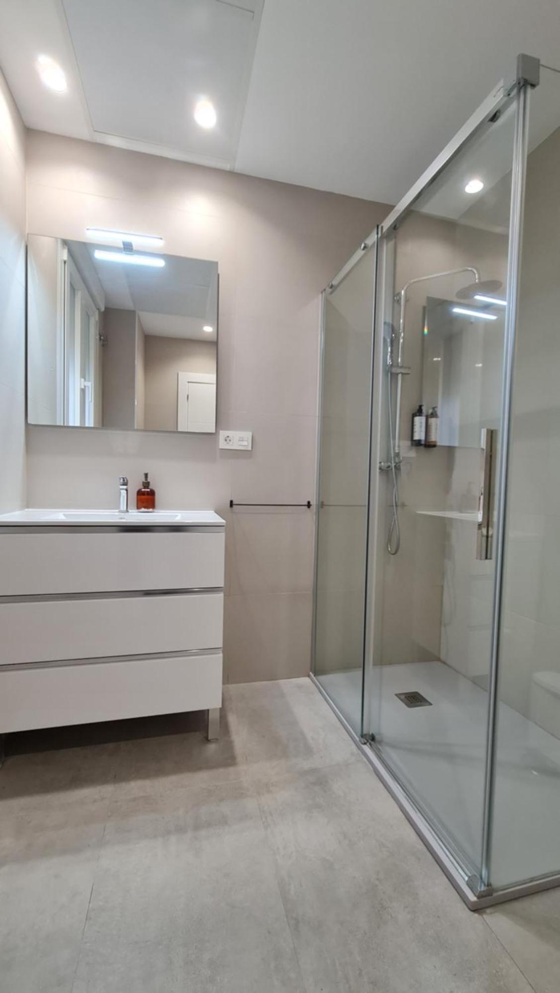 דירות גרנדה Navas 101 Cosmopolitan Loft מראה חיצוני תמונה